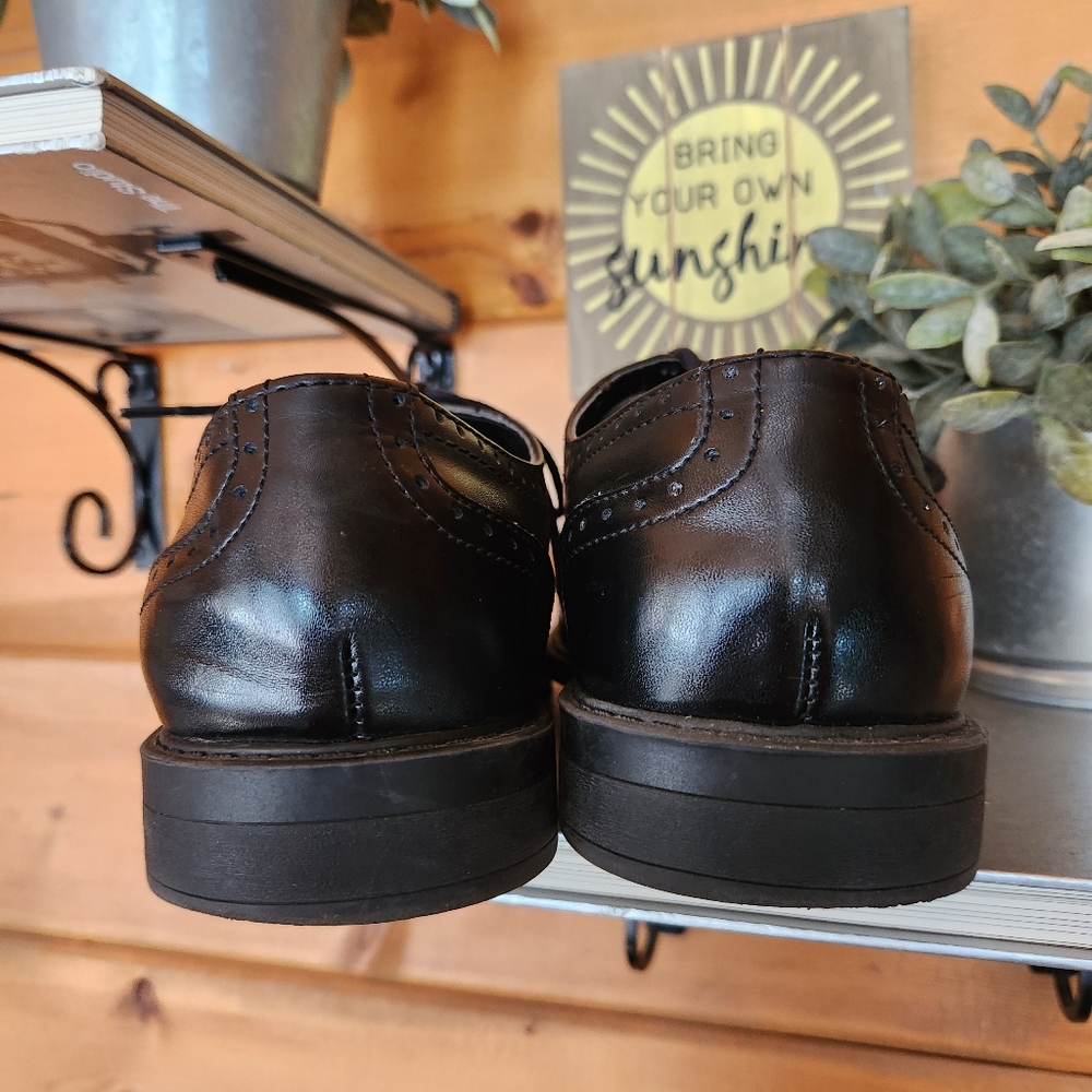 Calvin Klein Greenwich Black Leather Brogue Wingtip Oxford Dress Shoes Sz 10.5 M - Picture 7 of 10